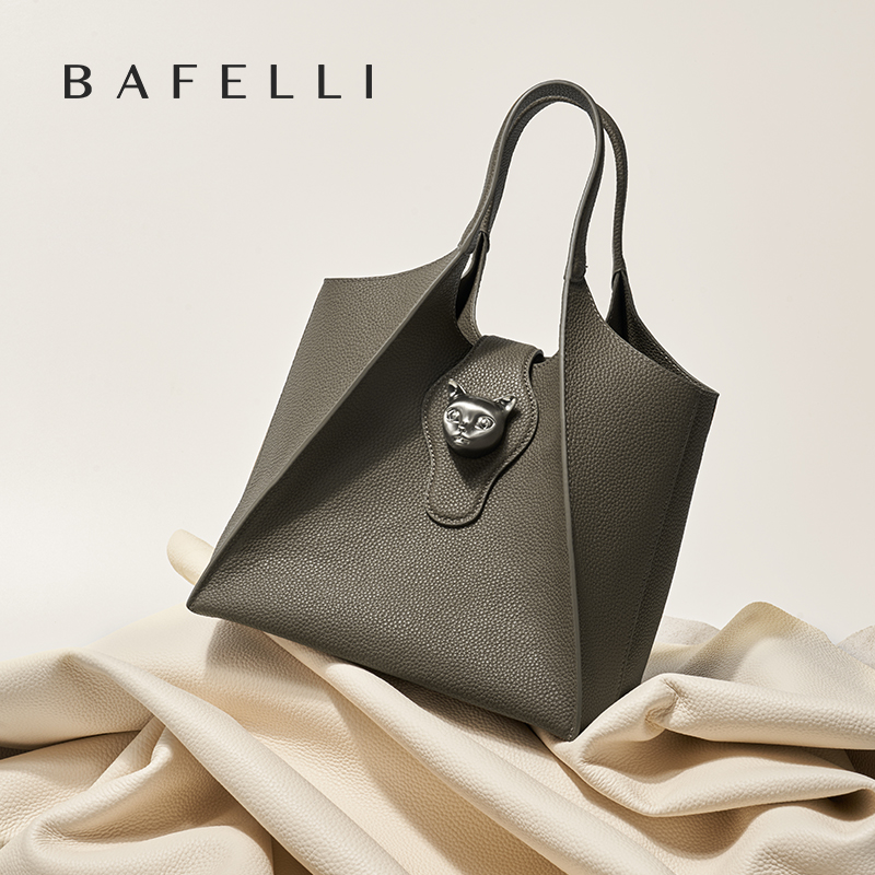 BAFELLI 2026 WOMEN'S HANDBAG T - Interior Design Elegant recension och pris